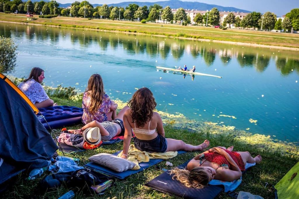 Cozy Donkey - Sporty Lake Apartment Zagreb Eksteriør billede